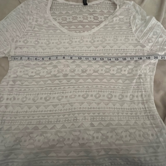 Lane Bryant Geometric Top Women's Size 14/16 - Picture 4 of 5